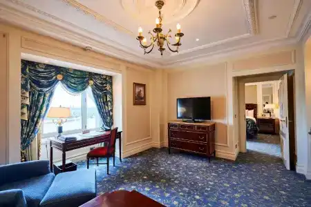 Fairmont Grand Kyiv - 76