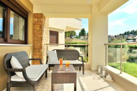 Polyastron Villas & Suites - 46