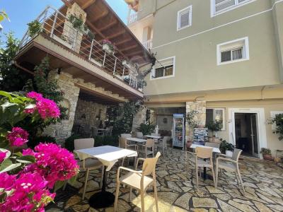 Rias Penthouse Suites - 24