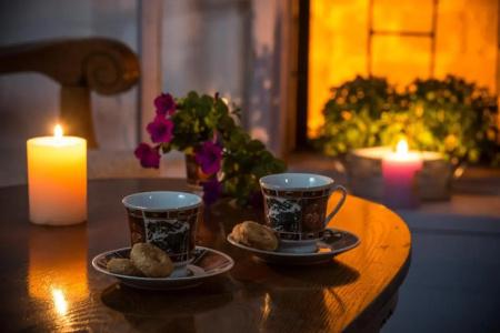 Nzar Khoury for Hosting - 31