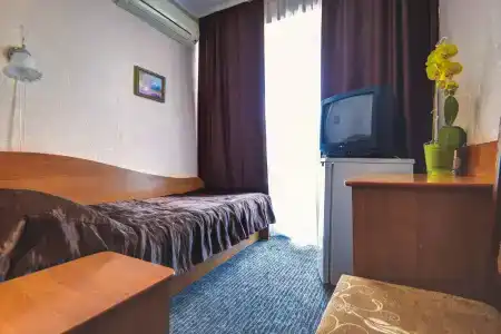 Сурож - 5