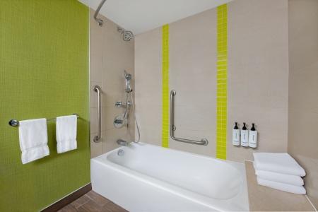 Crowne Plaza-Waterloo, An Ihg - 8