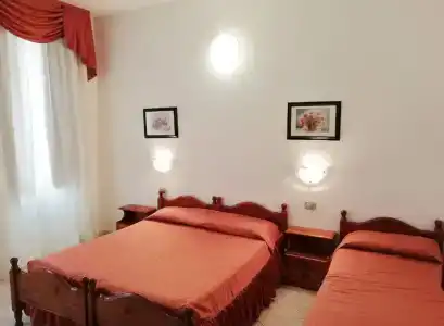 4 Mori - 3