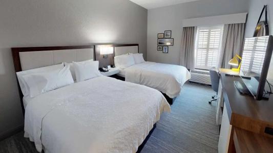 Hampton Inn St. Simons Island - 33