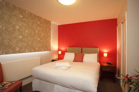 Saco Holborn – Lamb’s Conduit St - 25