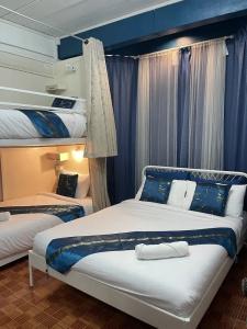 Acozyposhtel - 69