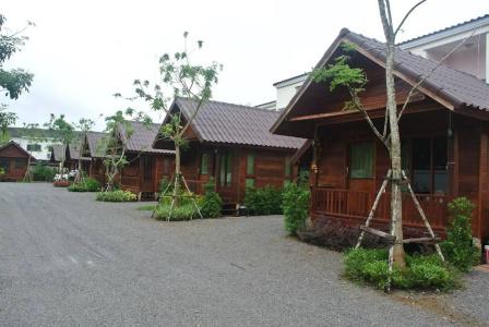 Ruenthong Surat Thani - 15