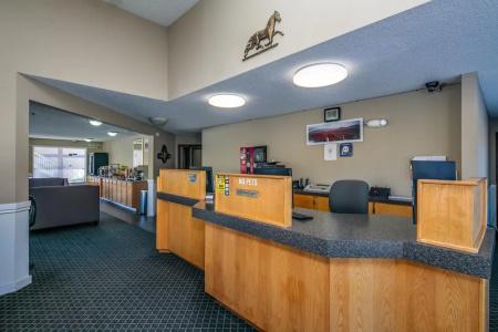 Coachman Inn - 1