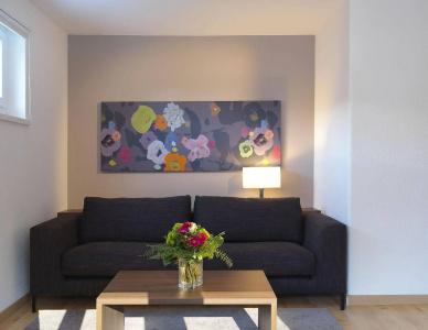 Serviced by Solaria - 12