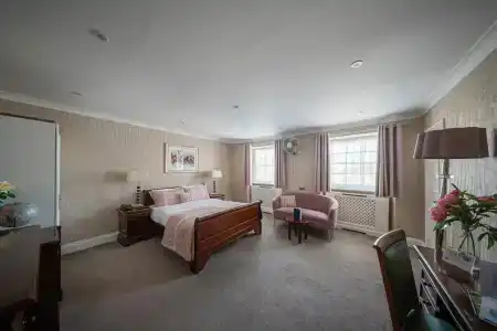 The Clarendon - 48