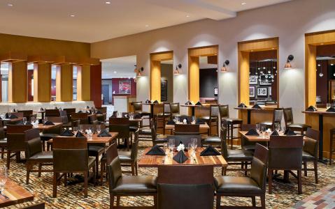 DoubleTree by Hilton Houston Intercontinental Airport - 35