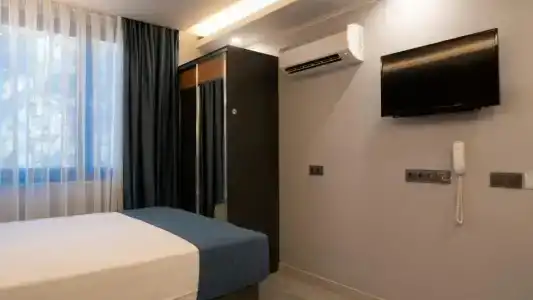 Opera Suites Apart - 167