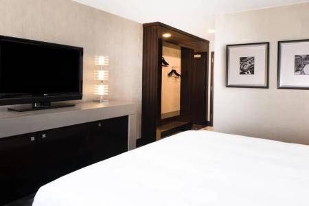 Beverly Hills Marriott - 49