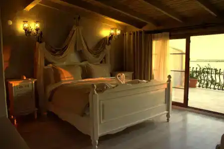 Altın Otel Ayvalık - 4