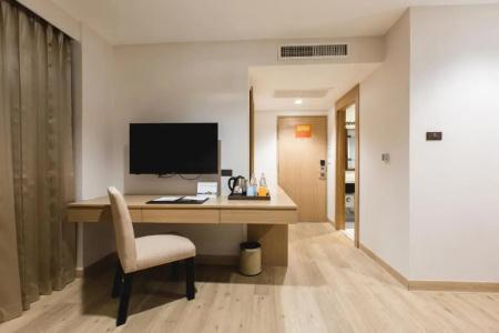 Adelphi Pattaya - Sha Extra Plus - 108