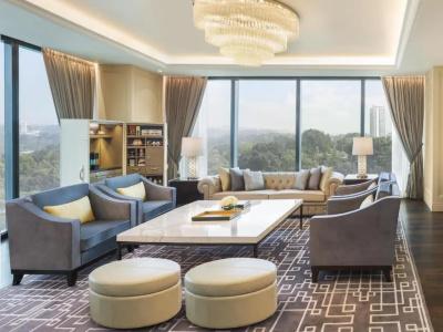 The St. Regis - 66