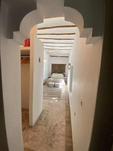 Riad Timila - 44