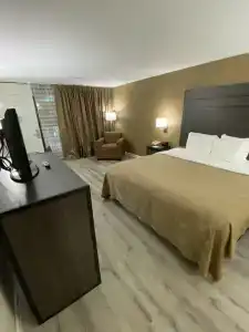 Quality Inn - Hwy 76 Central - 55