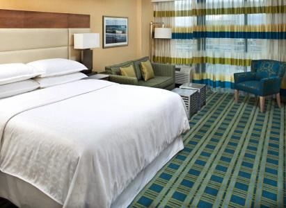 Sheraton Oceanfront - 2