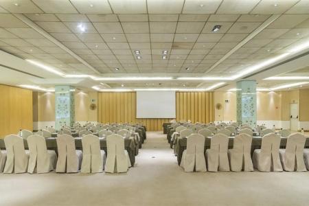 Hyatt Regency Hesperia - 21