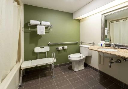Sleep Inn Phoenix Sky Harbor Airport - 7