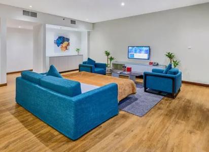 Ramada and Suites by Wyndham Dubai JBR - 79