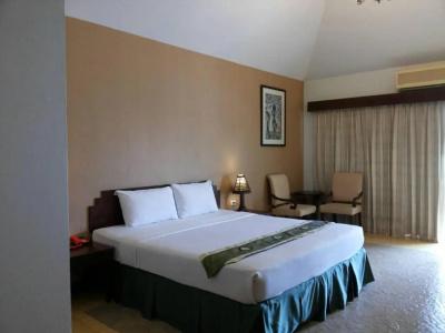 Golden Pine Beach Resort - 51