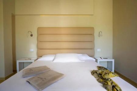 Blue Bay Resort - 5