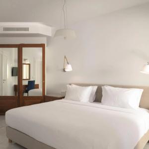 Macaris Suites & Spa - 48