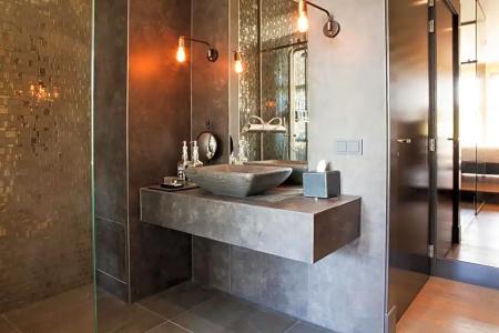 Manzo's Suites - 24