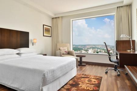 Four Points by Sheraton Jaipur, City Square - 21
