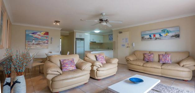Montana Palms - 12