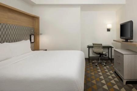 Holiday Inn, An Ihg - 167
