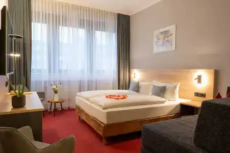 Best Western Comfort Business Düsseldorf-Neuss - 57