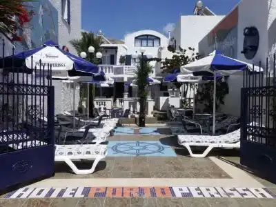 Porto Perissa - 16