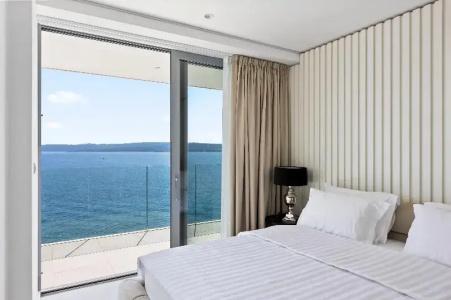 Luxury Amabilis - 132