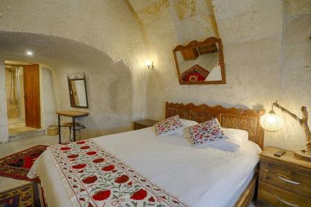 Tulip Cave Suites - 101