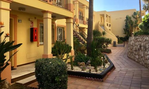Apartamentos Macdonald Doña Lola - 15