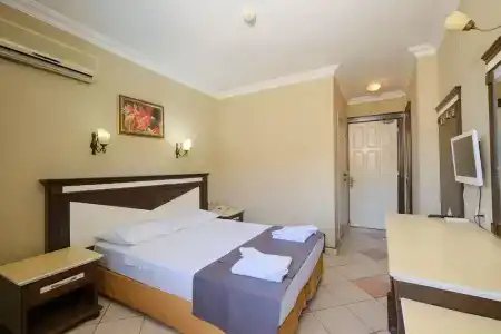 Club Selen Icmeler (Former Selen 2) - 78