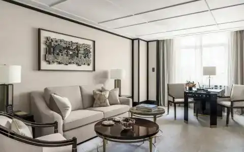 The Peninsula - 71