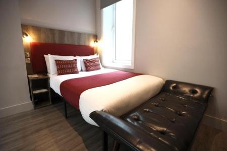 Euston Square - 23