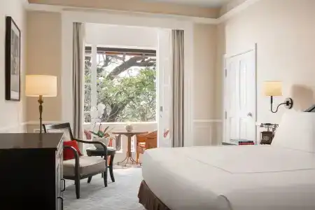 Raffles Le Royal - 71