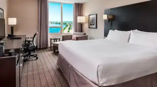 Deltas by Marriott Waterfront - 60