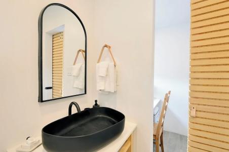 Silver Saddle - 8