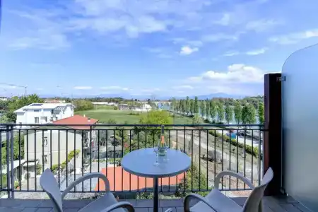 Rivus - 27