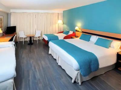 Ibis Styles Zaragoza Ramiro I - 61