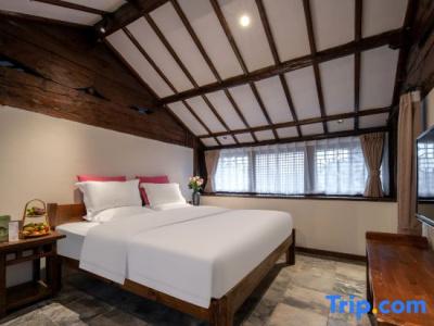 Blossom Hill Inn - Weavingland - 25