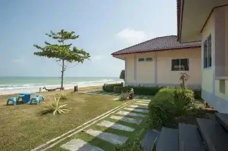 Chonnapha - 20