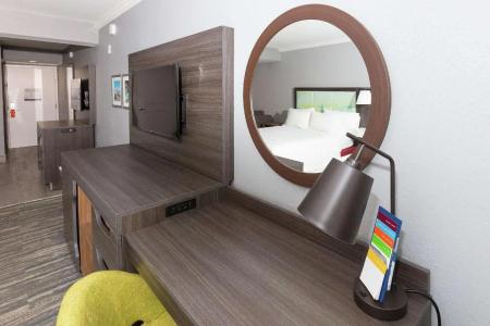 Hampton Inn - 27