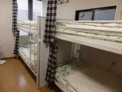 Backpacker's Mini House - 16